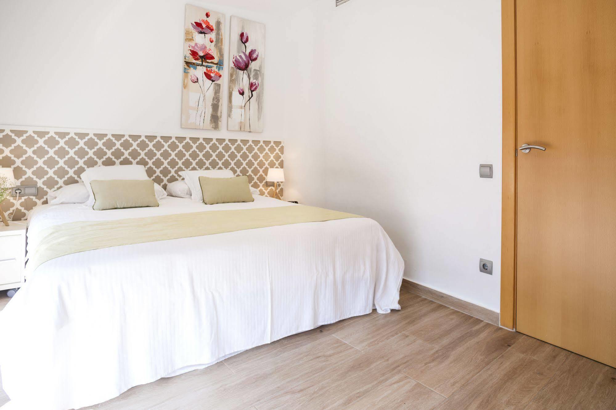 Feelathome Mozart Apartments Barcelona Exteriér fotografie