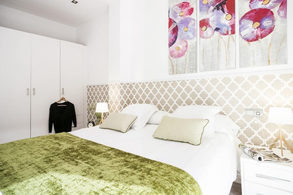 Feelathome Mozart Apartments Barcelona Exteriér fotografie